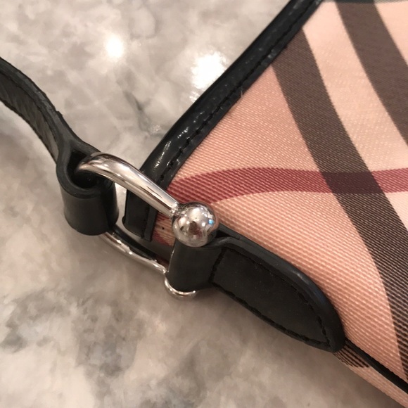 Burberry Cross Body Handbag - Picture 4 of 6
